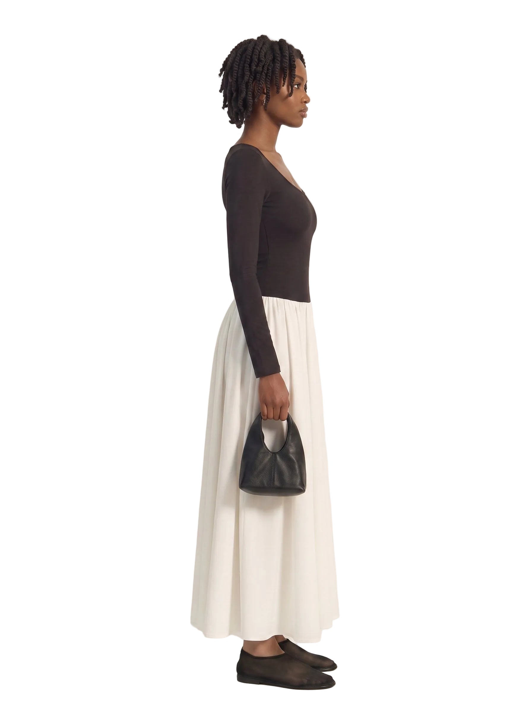 Vestido Midi Bicolor con Falda Plisada Negro y Marfil