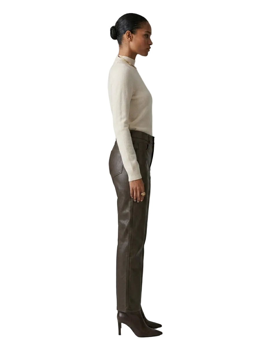 Pantalón Straight Coated Tabaco