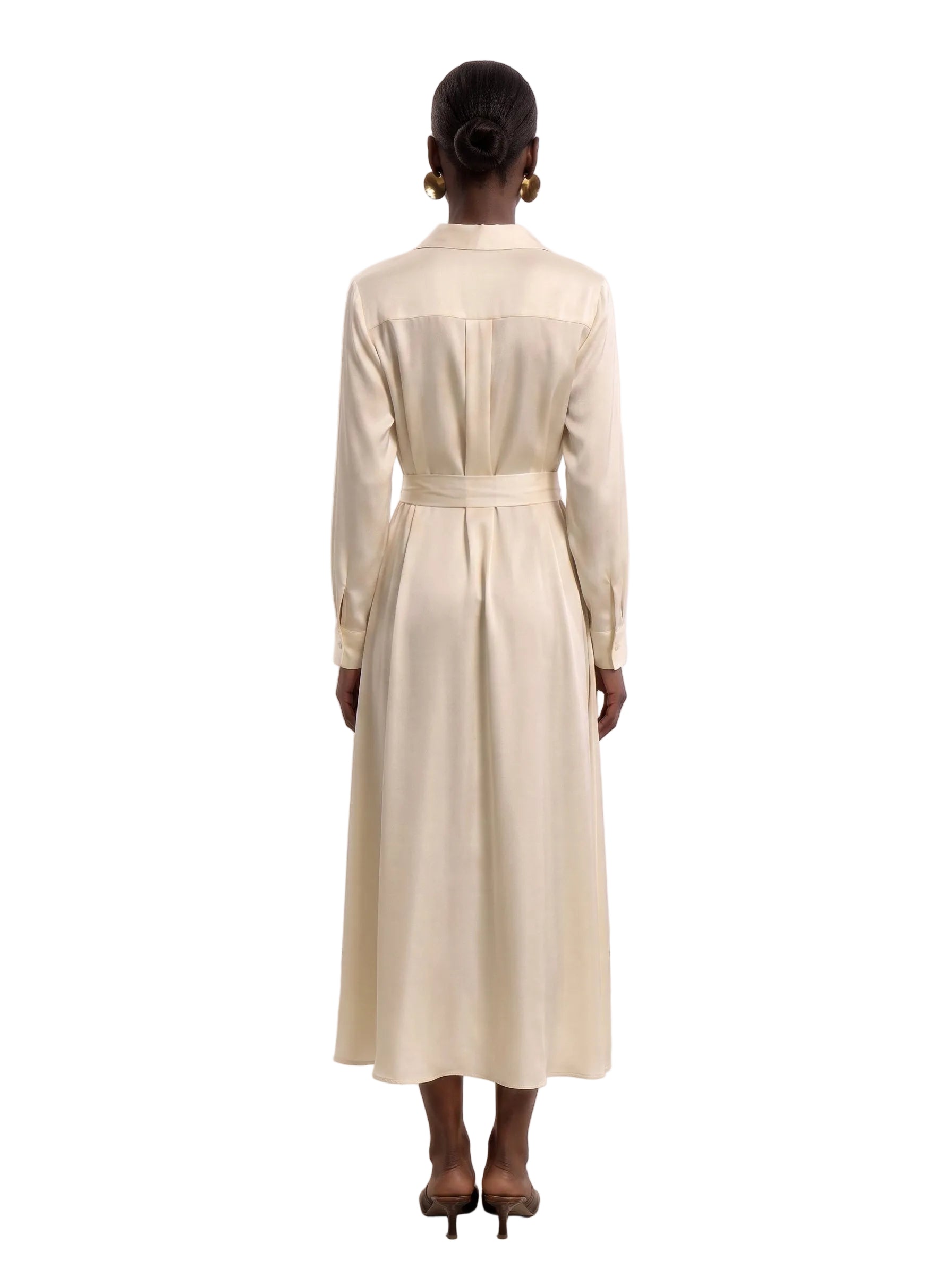 Vestido Maxi Camisero en Satén con Cinturón Beige Marfil