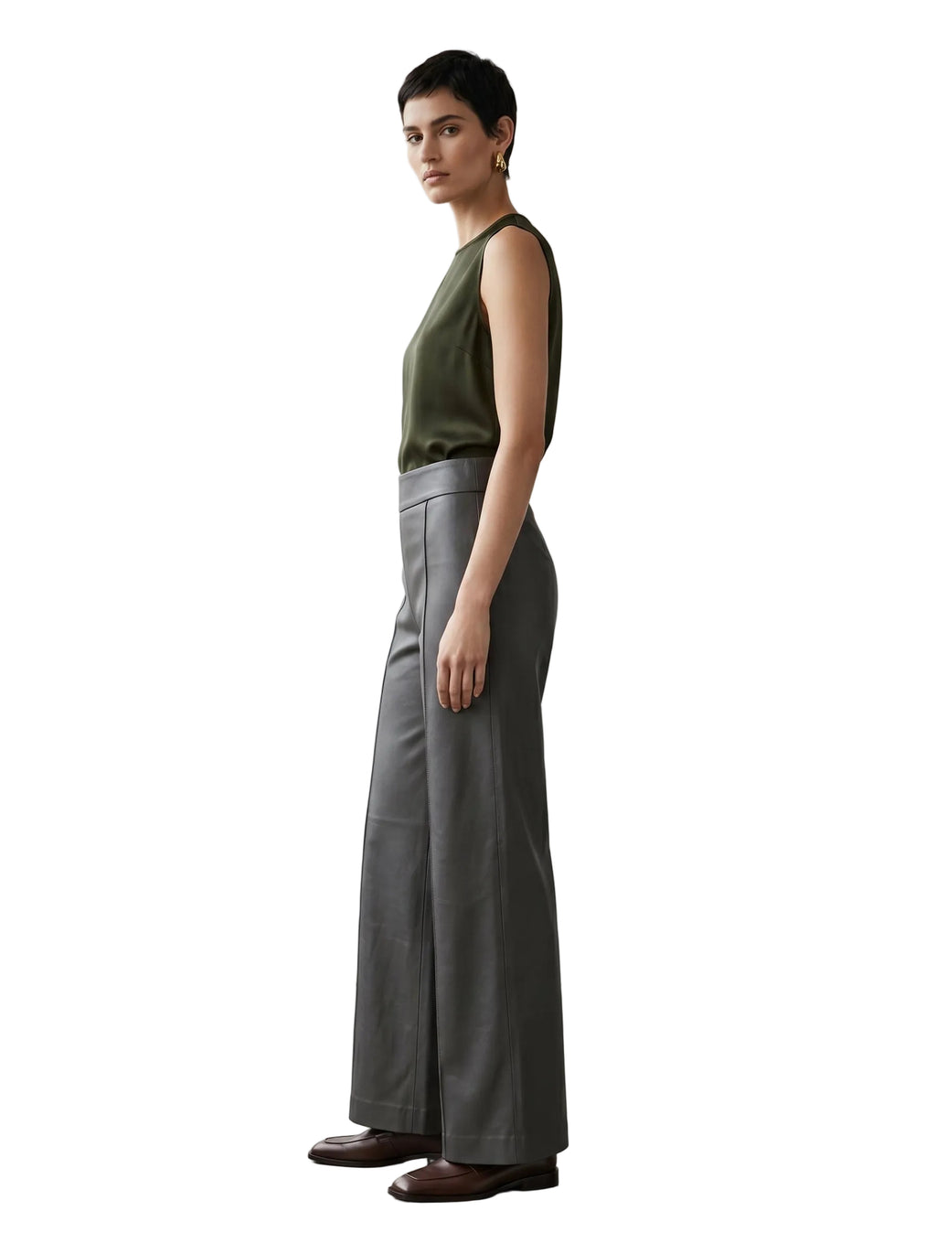PANTALON RECTO EFECTO CUERO