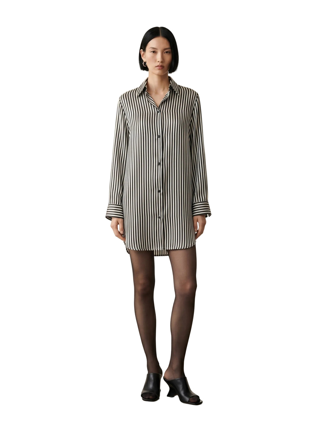 Camisola oversize en seda a rayas blanco y negro