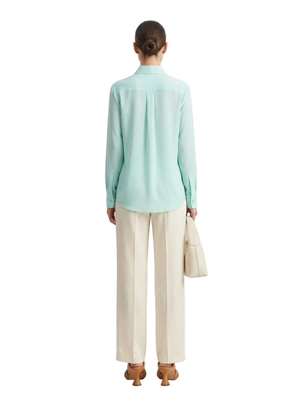 Camisa Menta Tachas Doradas