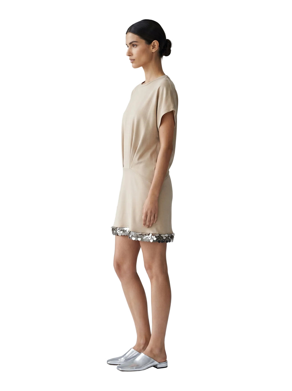 Vestido Nude Lentejuelas Plateadas
