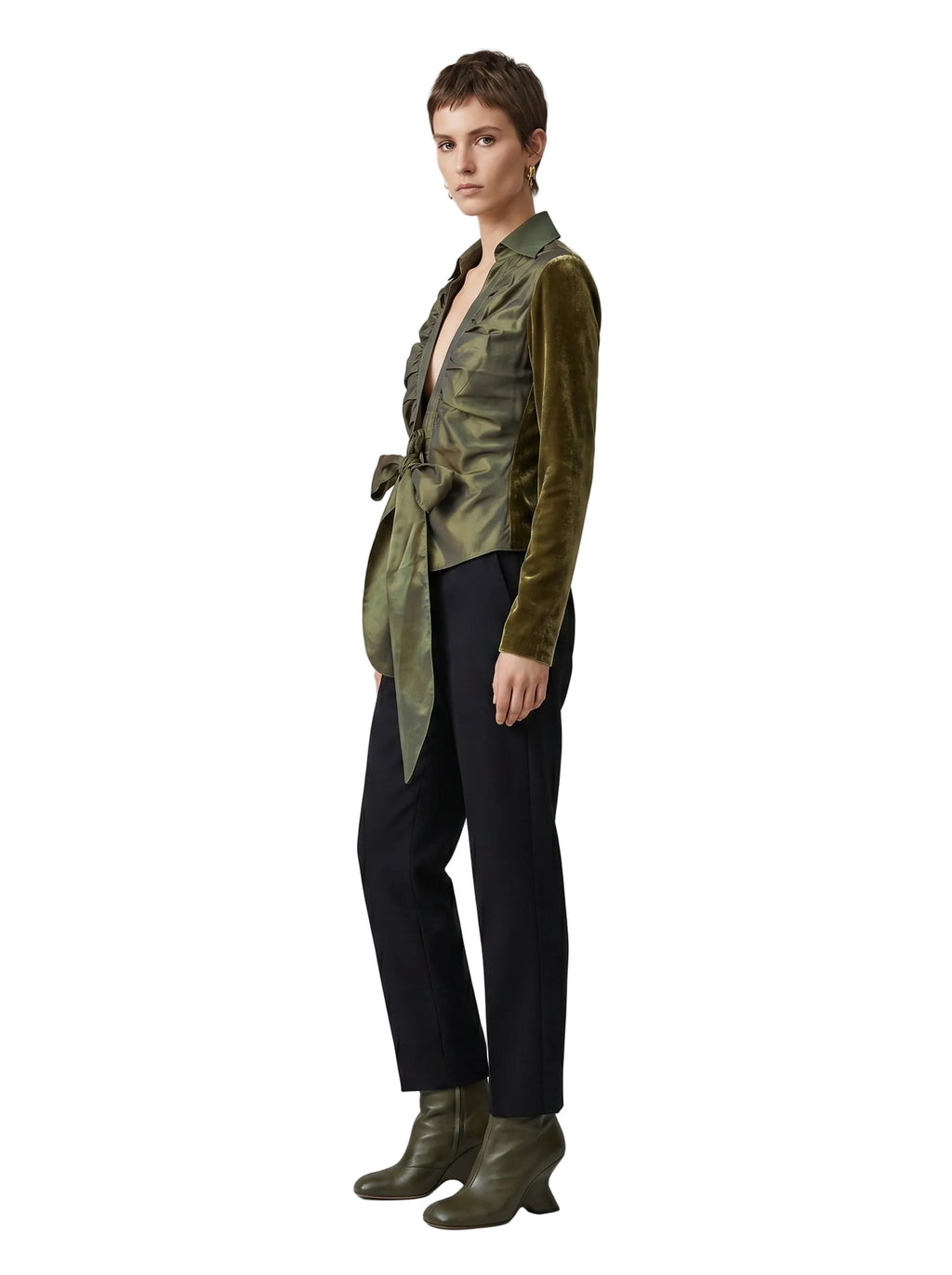 Camisa Oliva Terciopelo & Lazo Satinado