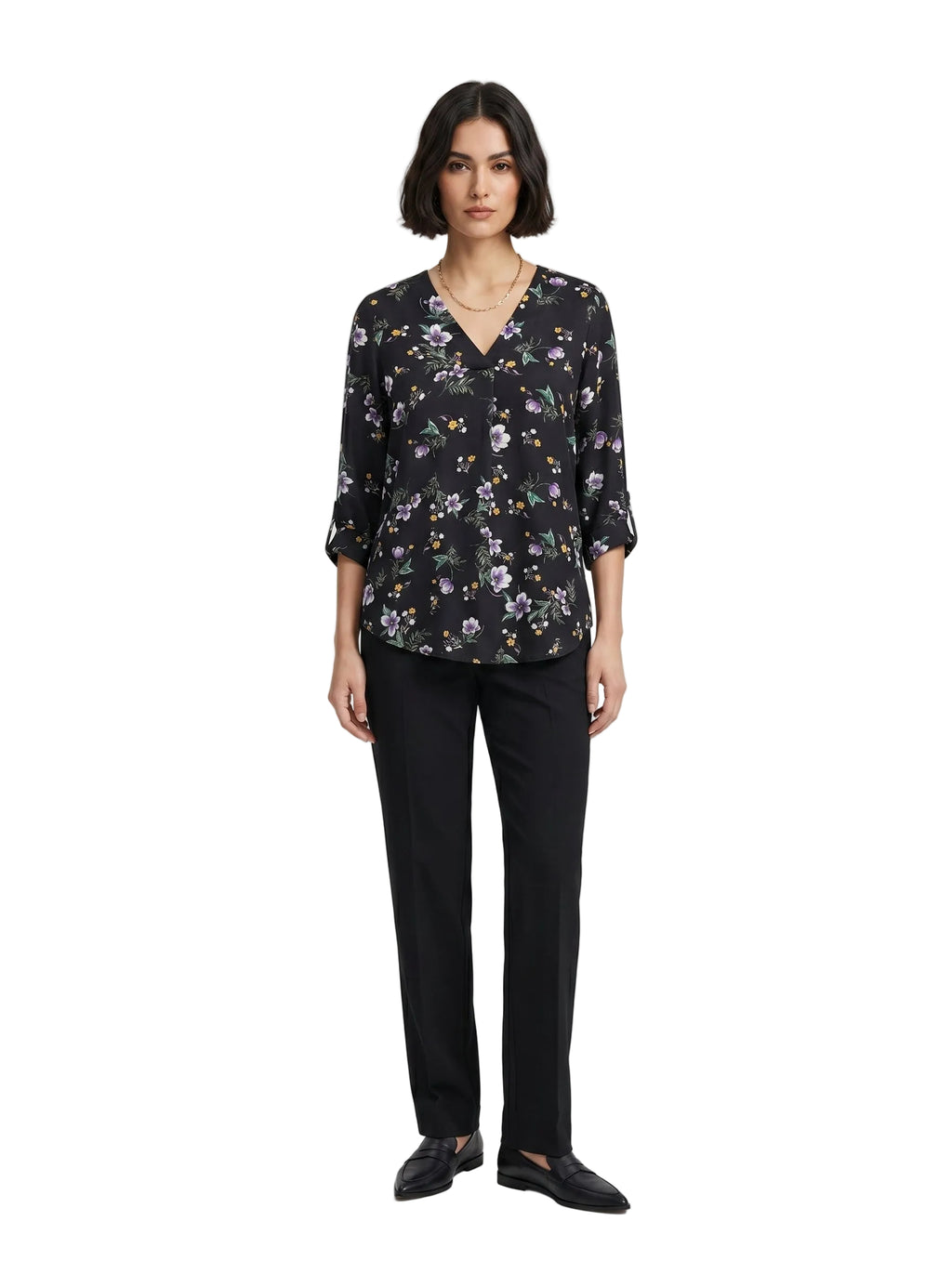 Blusa Floral con Manga Enrollable — Fondo Negro