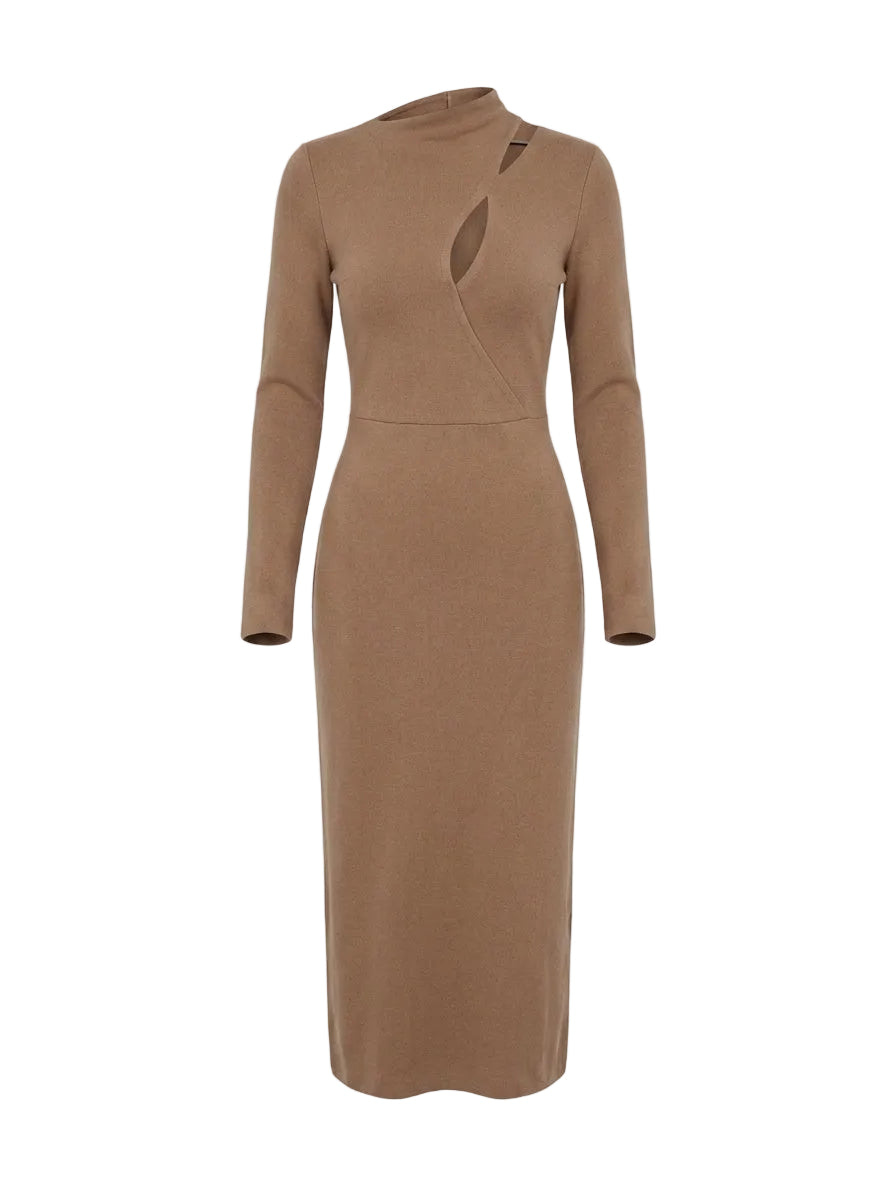 Vestido Midi Bodycon con Cut-Out y Cuello Alto Camel