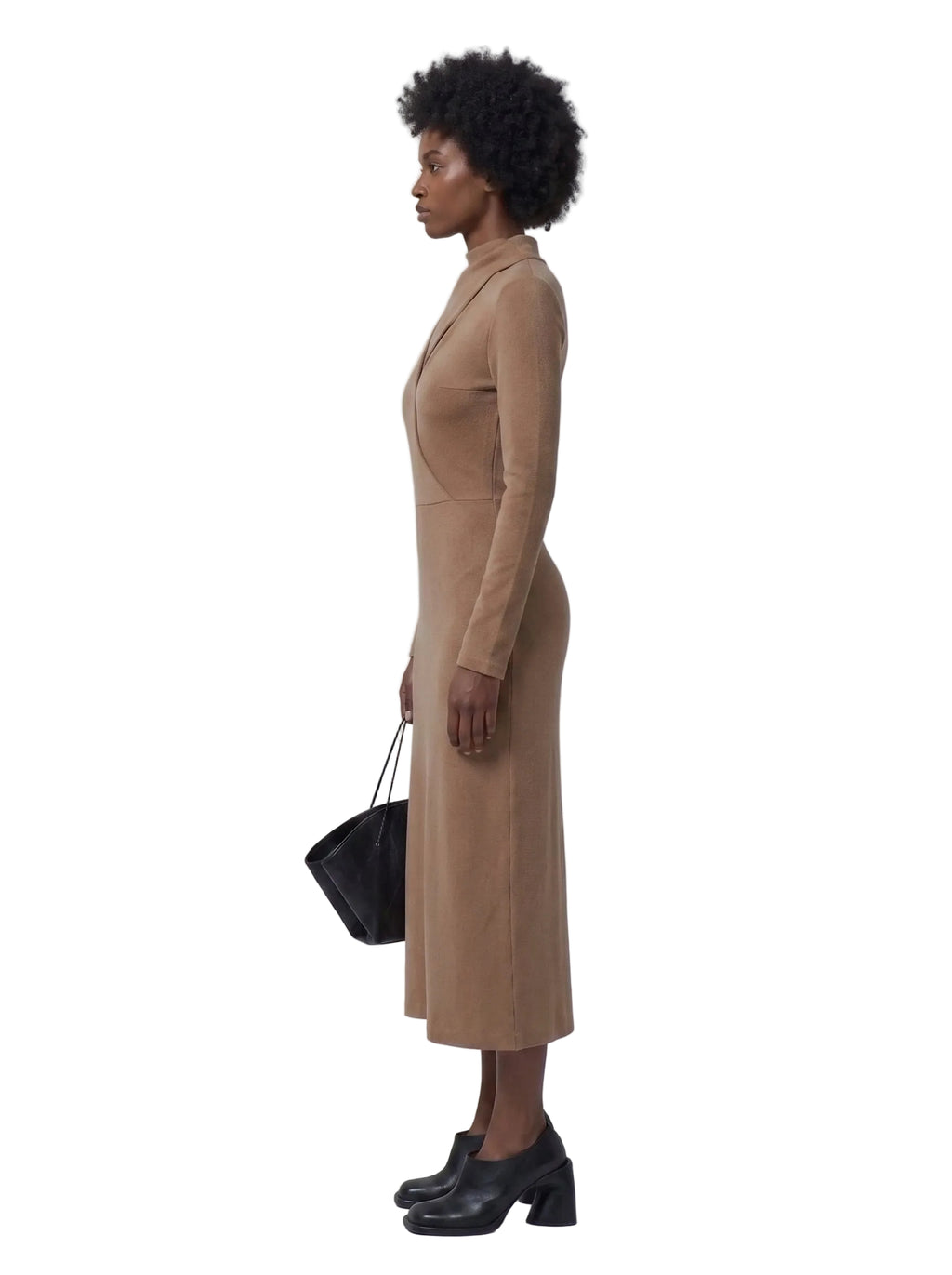 Vestido Midi Bodycon con Cut-Out y Cuello Alto Camel
