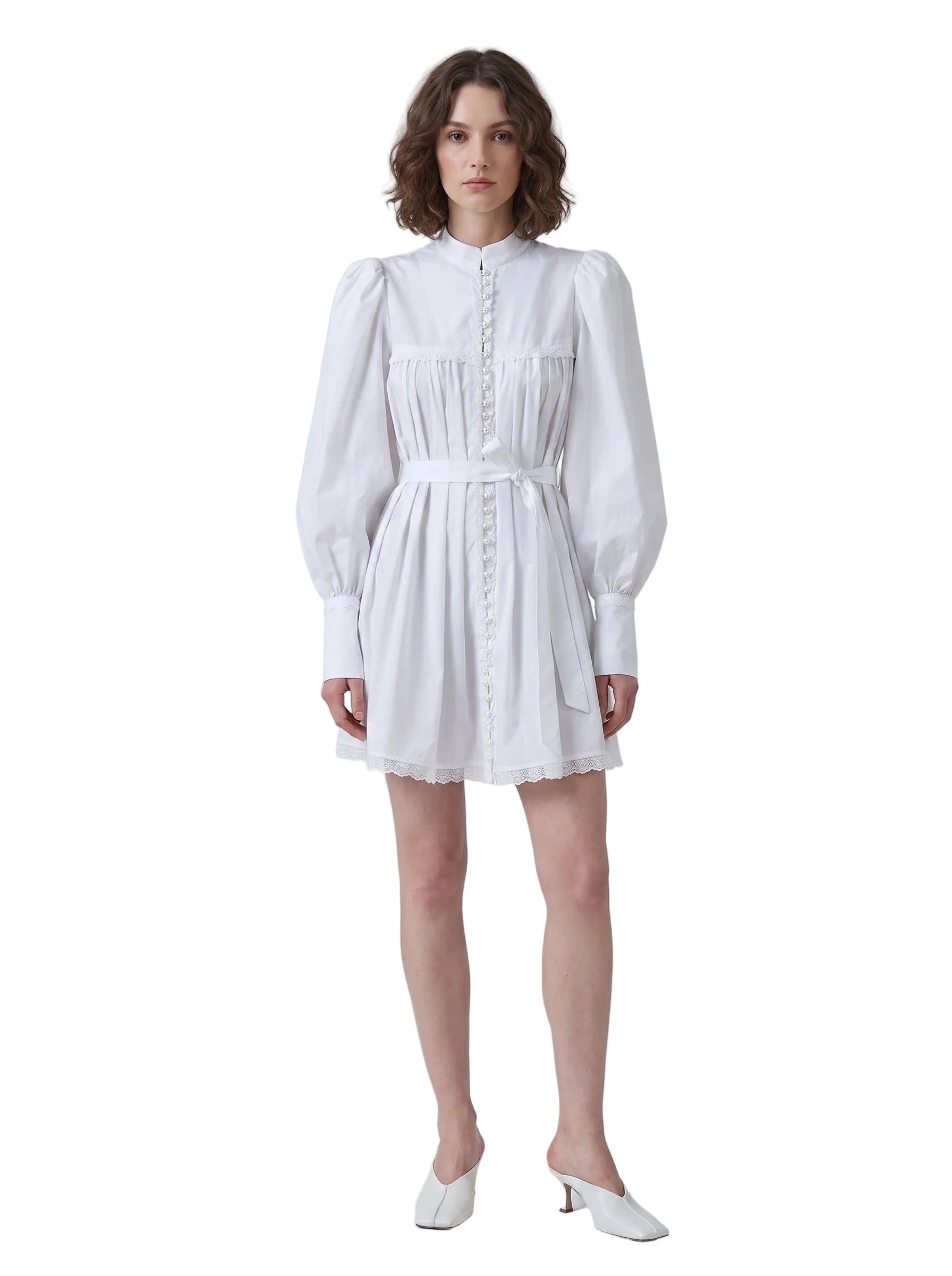 Vestido Mini Victoriano con Botones Perlados y Encaje Blanco