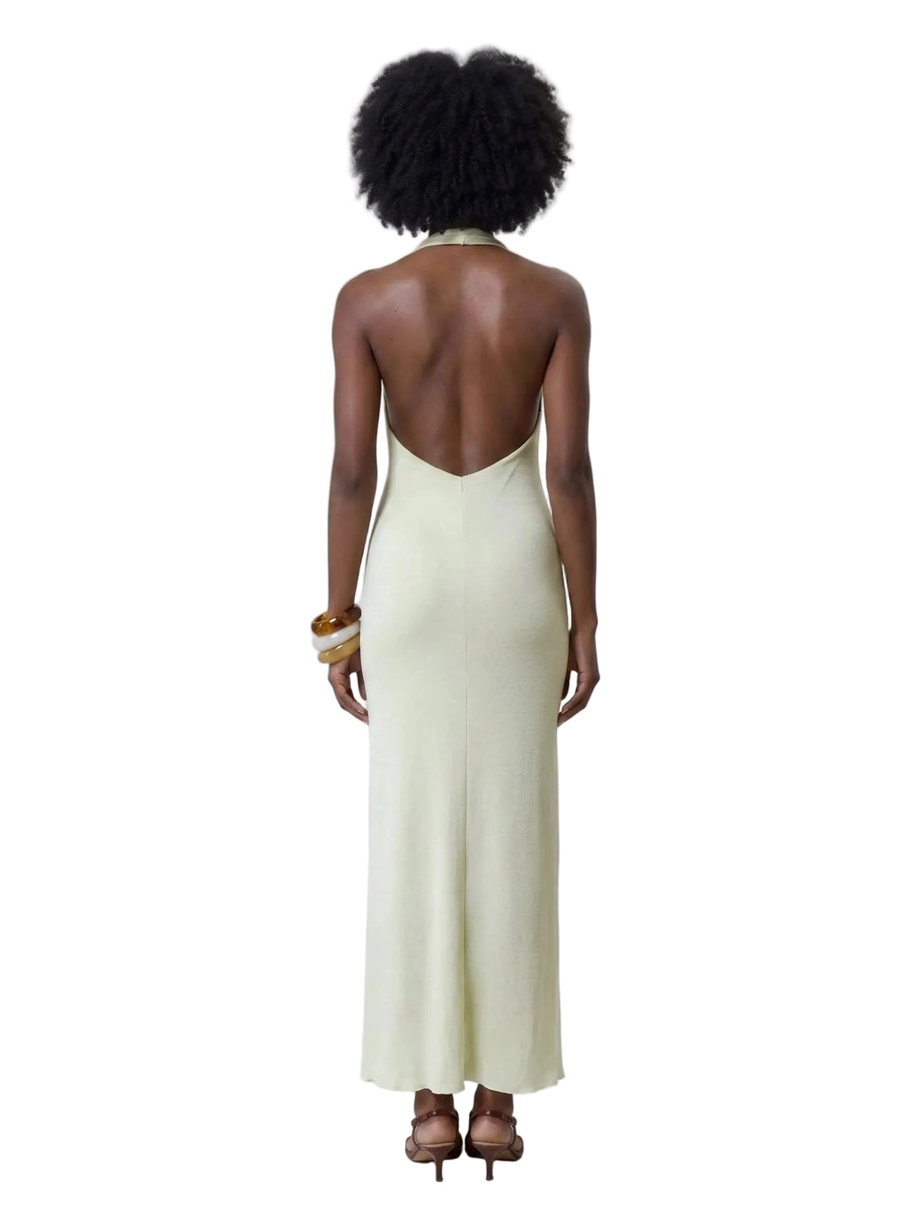 Vestido Maxi Halter con Fruncido y Flores en Relieve Verde Pistache